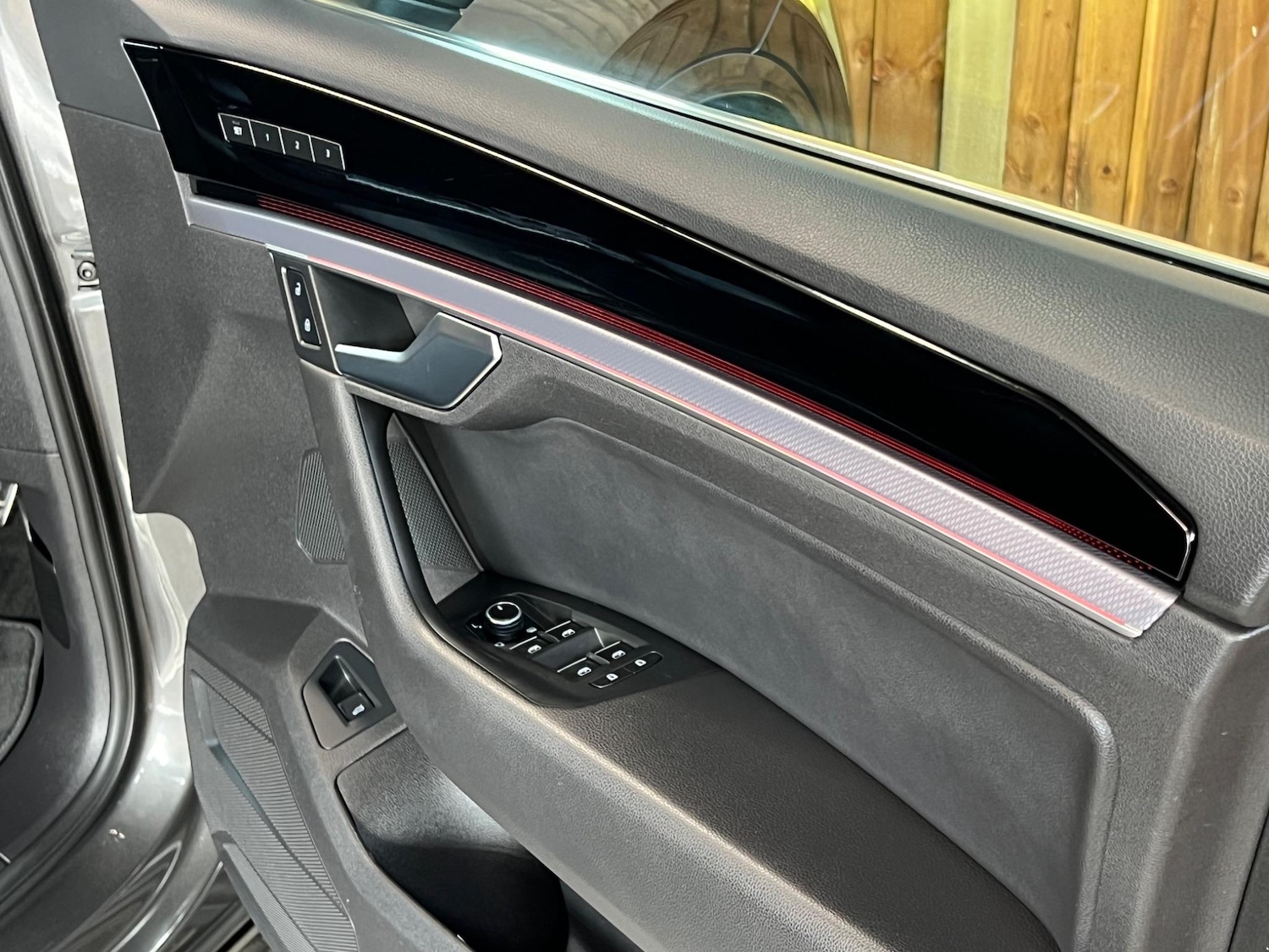 Used Volkswagen Touareg for sale - 76409472: Photo 49