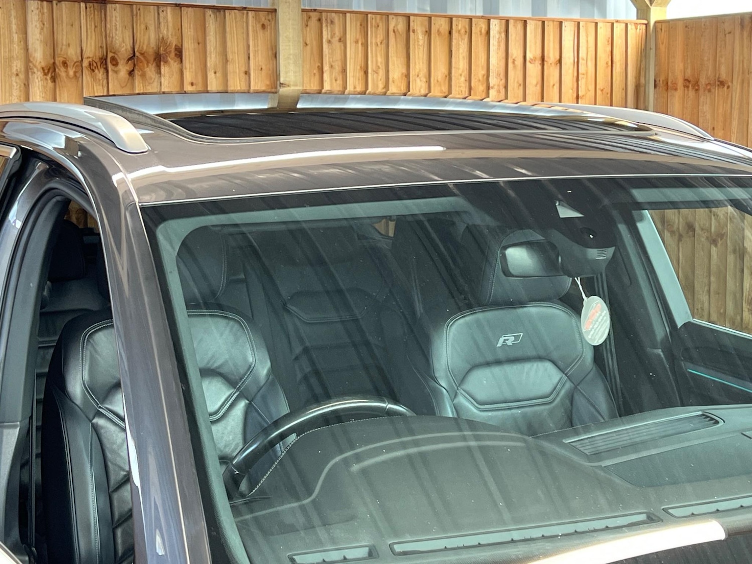 Used Volkswagen Touareg for sale - 76409472: Photo 9