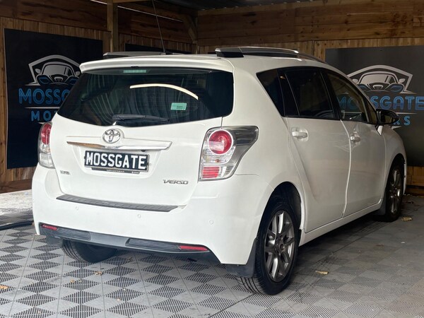 Used Toyota Verso 2015 for sale - 76151210: Photo 10