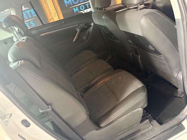 Used Toyota Verso 2015 for sale - 76151210: Photo 19