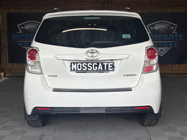 Used Toyota Verso 2015 for sale - 76151210: Photo 9