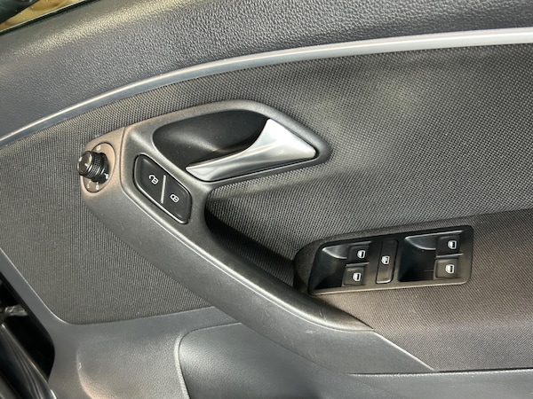 Used Volkswagen Polo 2017 for sale - 75589729: Photo 21
