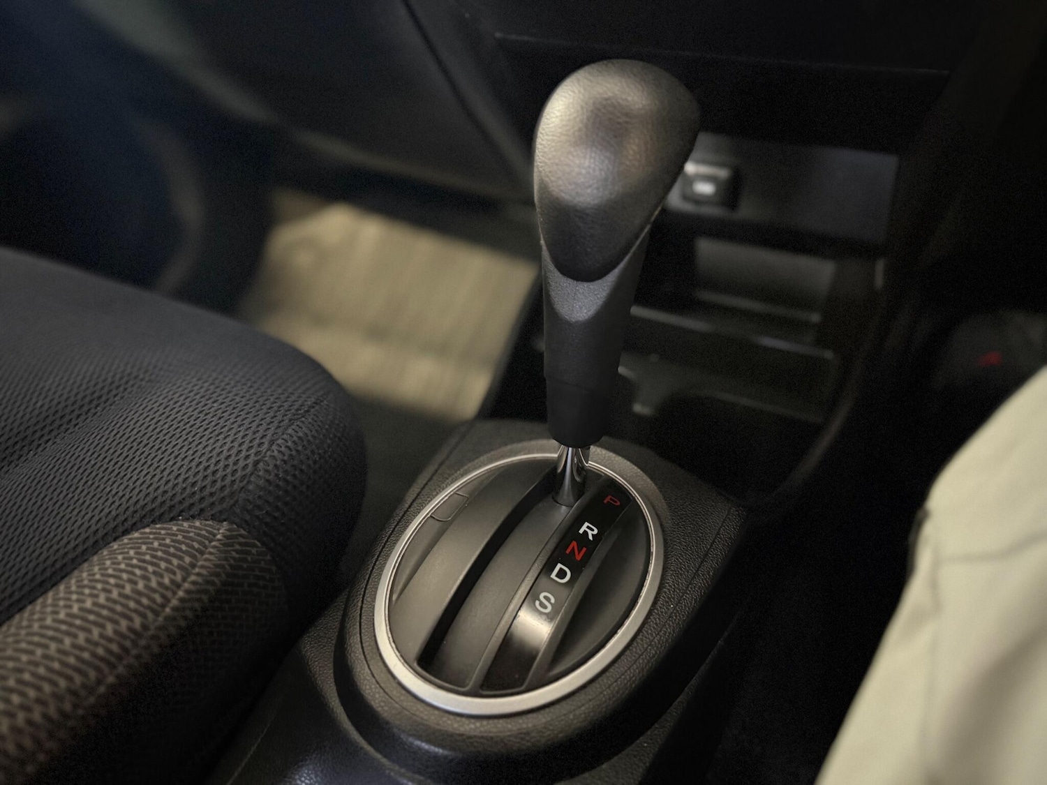 Used Honda Jazz 2012 for sale - 77074694: Photo 17