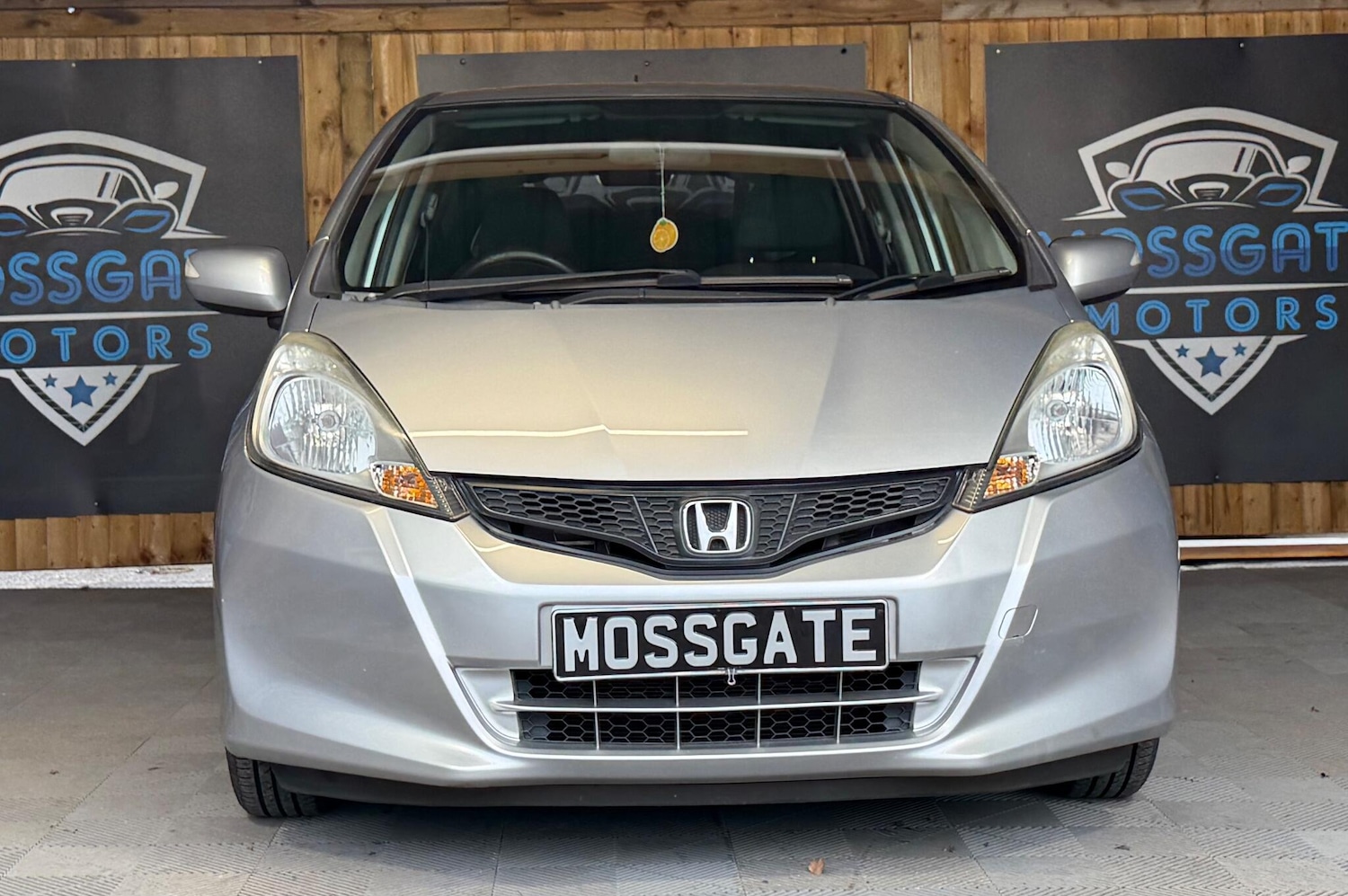 Used Honda Jazz 2012 for sale - 77074694: Photo 2