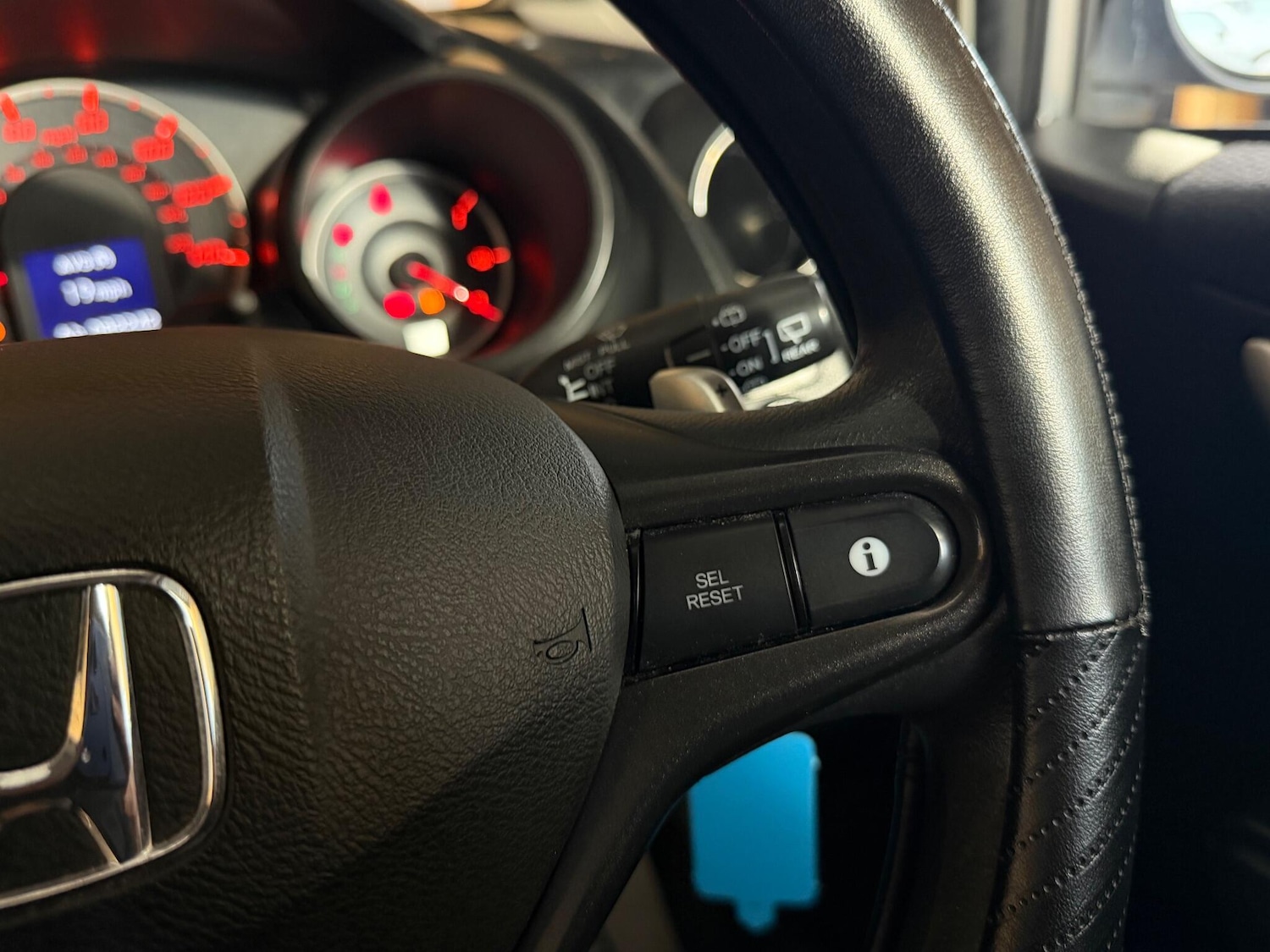 Used Honda Jazz 2012 for sale - 77074694: Photo 28