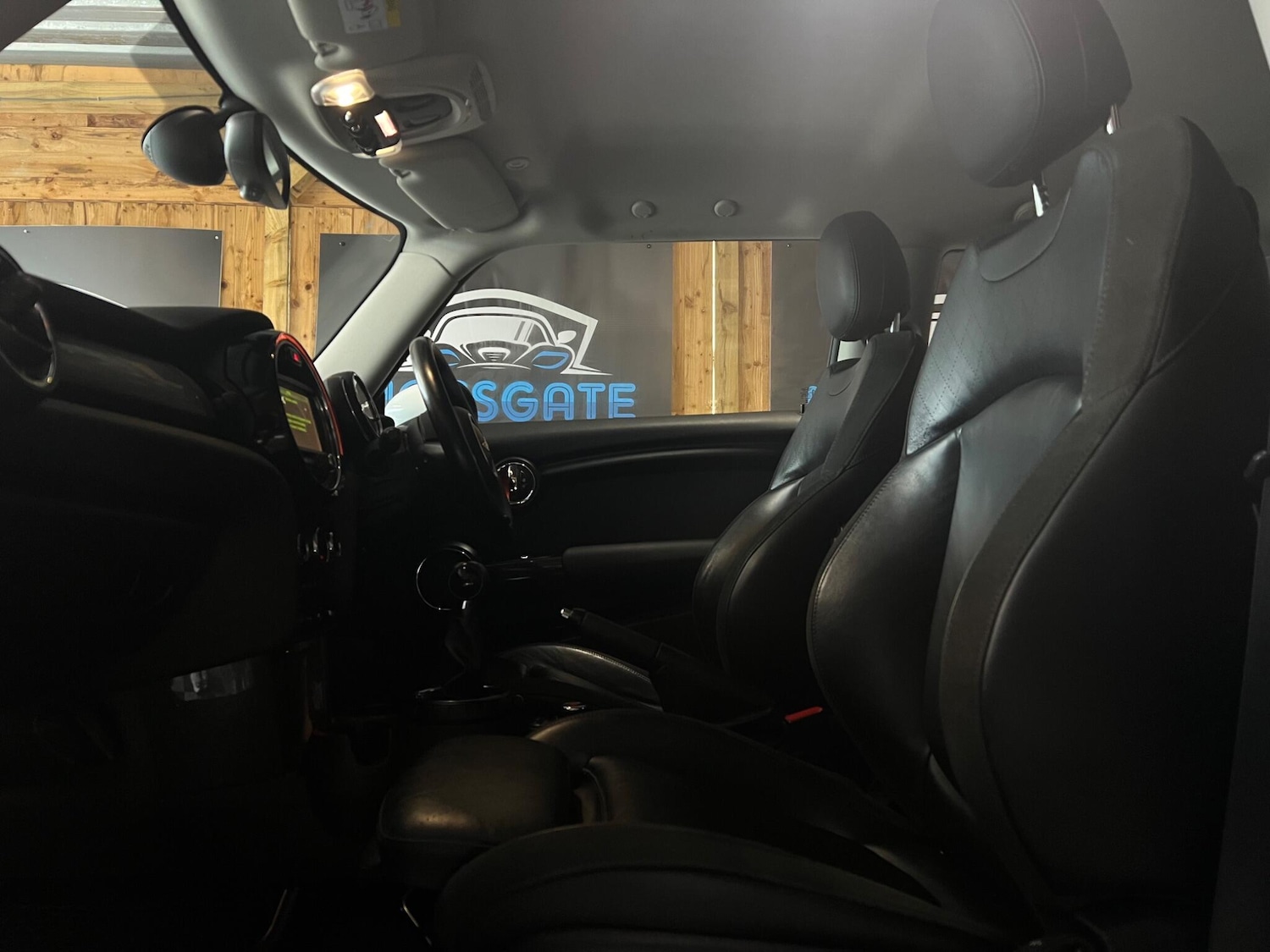 Used MINI Hatch 2015 for sale - 76315168: Photo 30