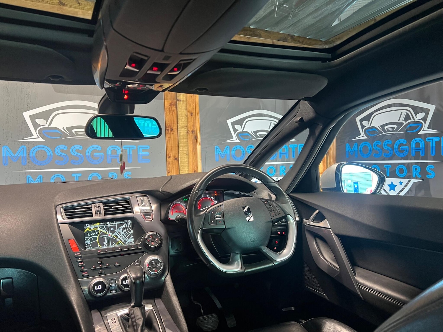 Used Citroen DS5 2014 for sale - 76084055: Photo 32