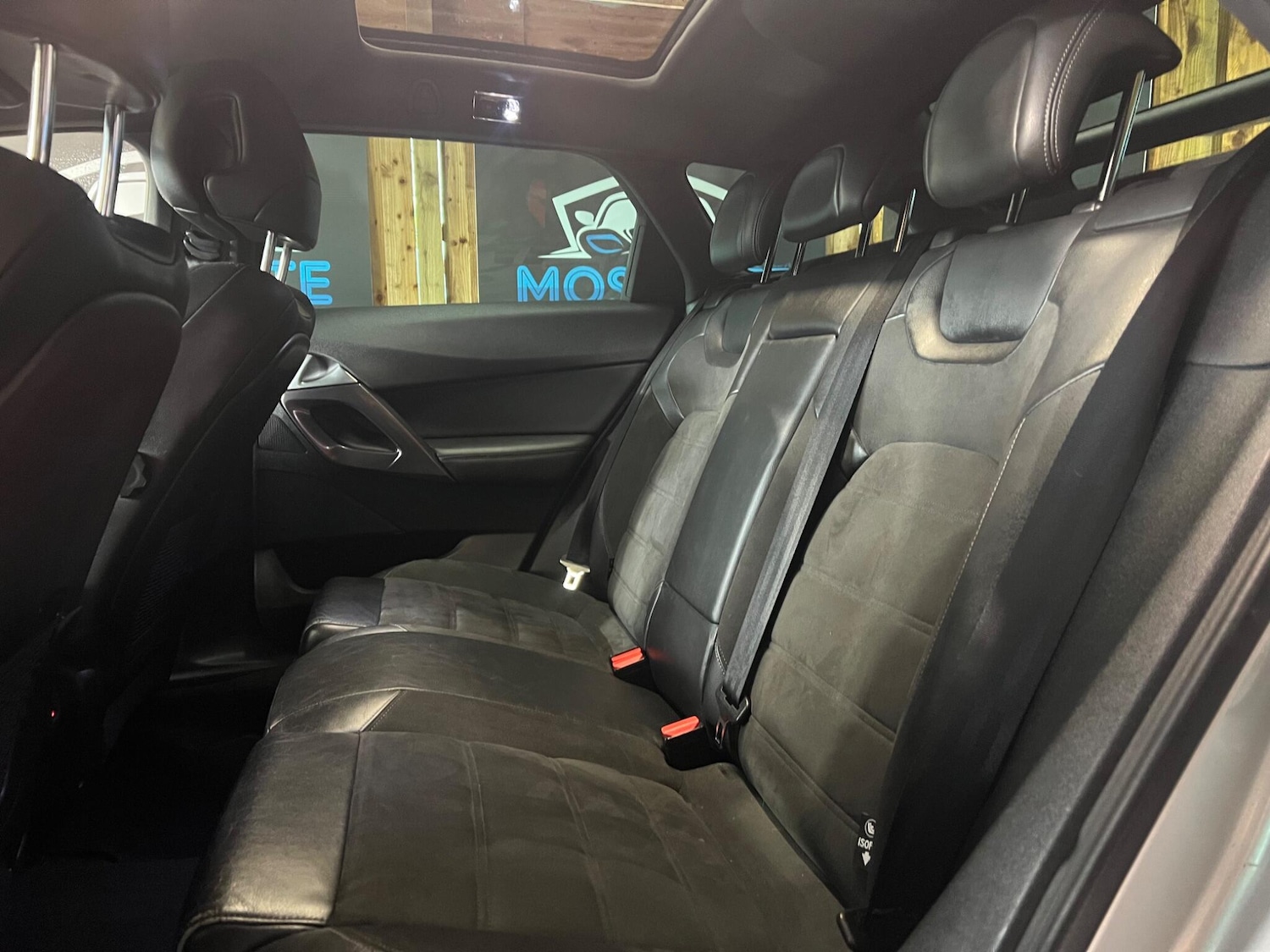 Used Citroen DS5 2014 for sale - 76084055: Photo 38