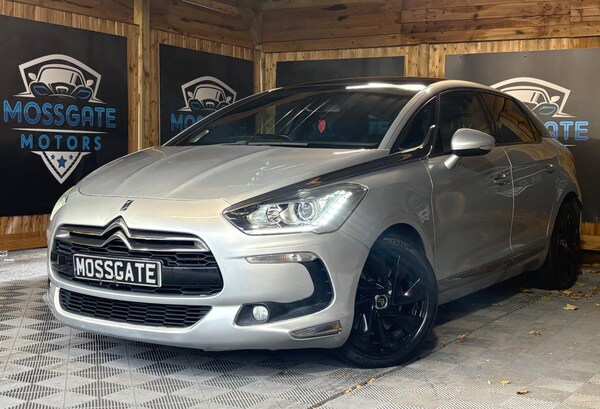 Used Citroen DS5 2014 for sale - 76084055: Photo 6