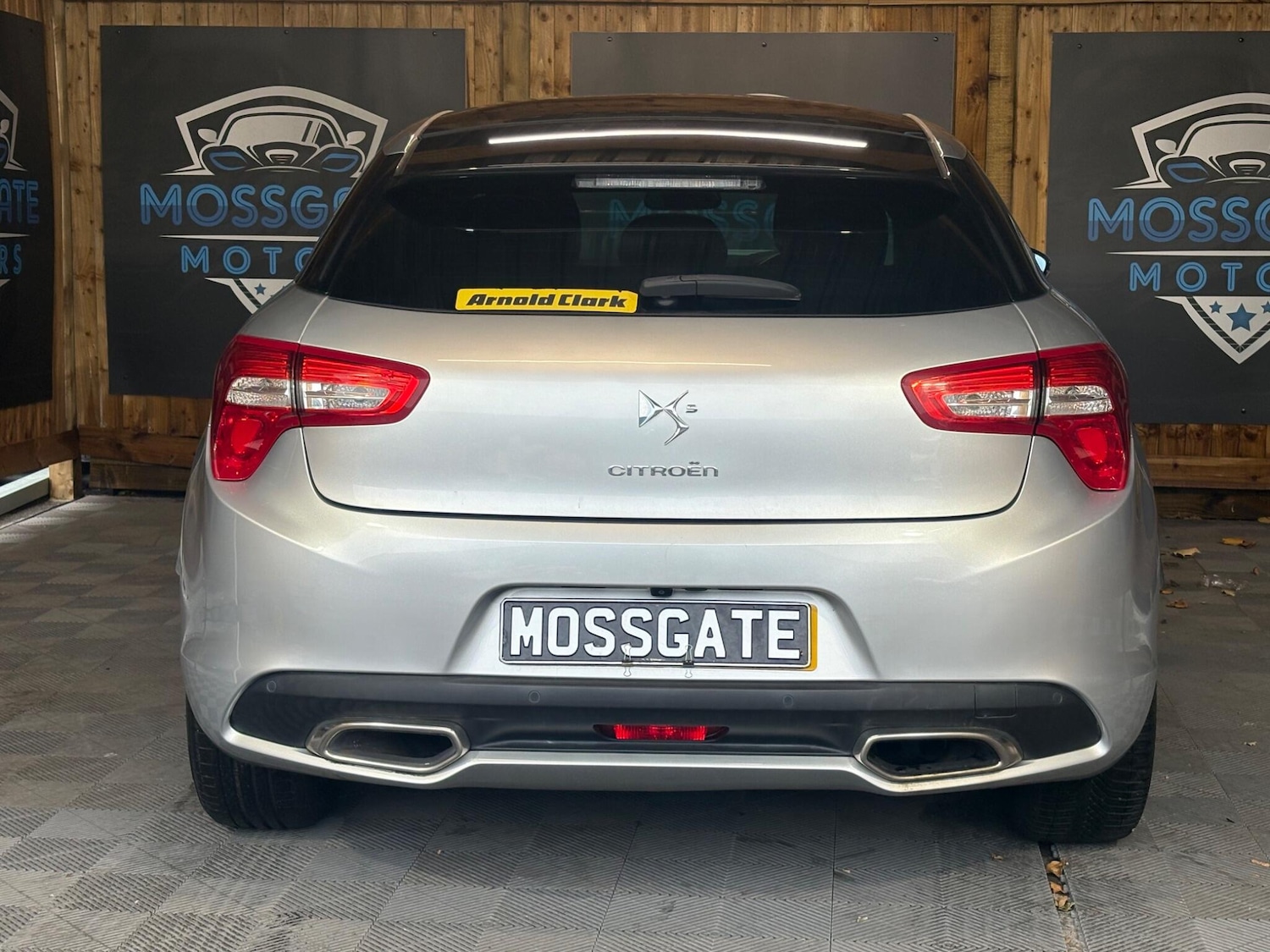 Used Citroen DS5 2014 for sale - 76084055: Photo 9