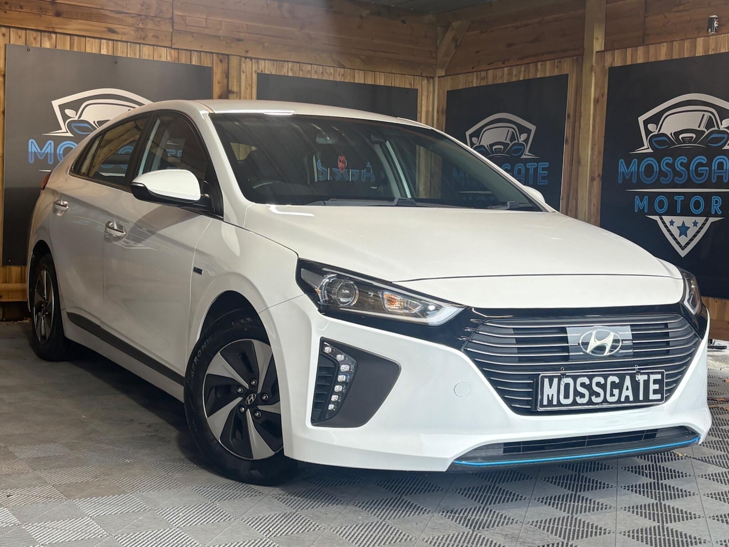 Used Hyundai IONIQ 2018 for sale - 76239264: Photo 1
