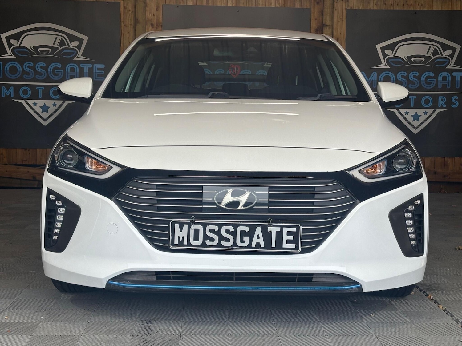 Used Hyundai IONIQ 2018 for sale - 76239264: Photo 4