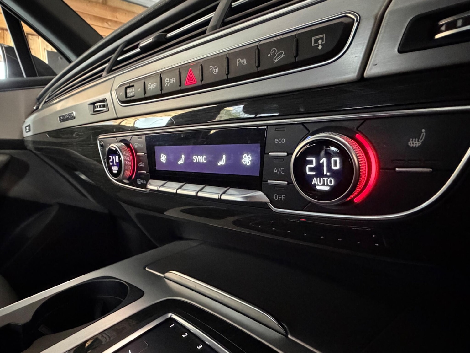 Used Audi Q7 for sale - 78220369: Photo 11