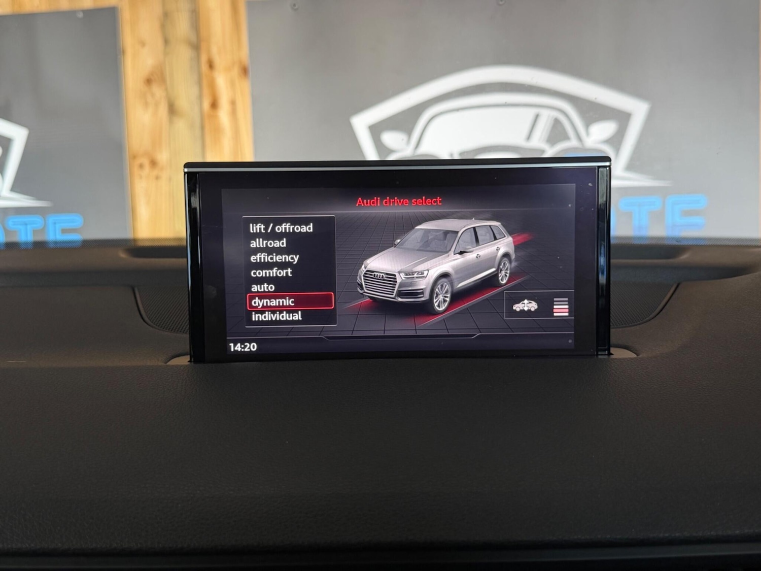 Used Audi Q7 for sale - 78220369: Photo 26