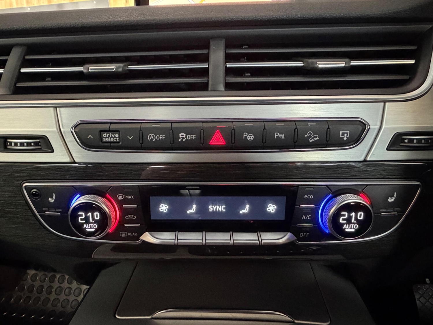 Used Audi Q7 for sale - 78220369: Photo 30