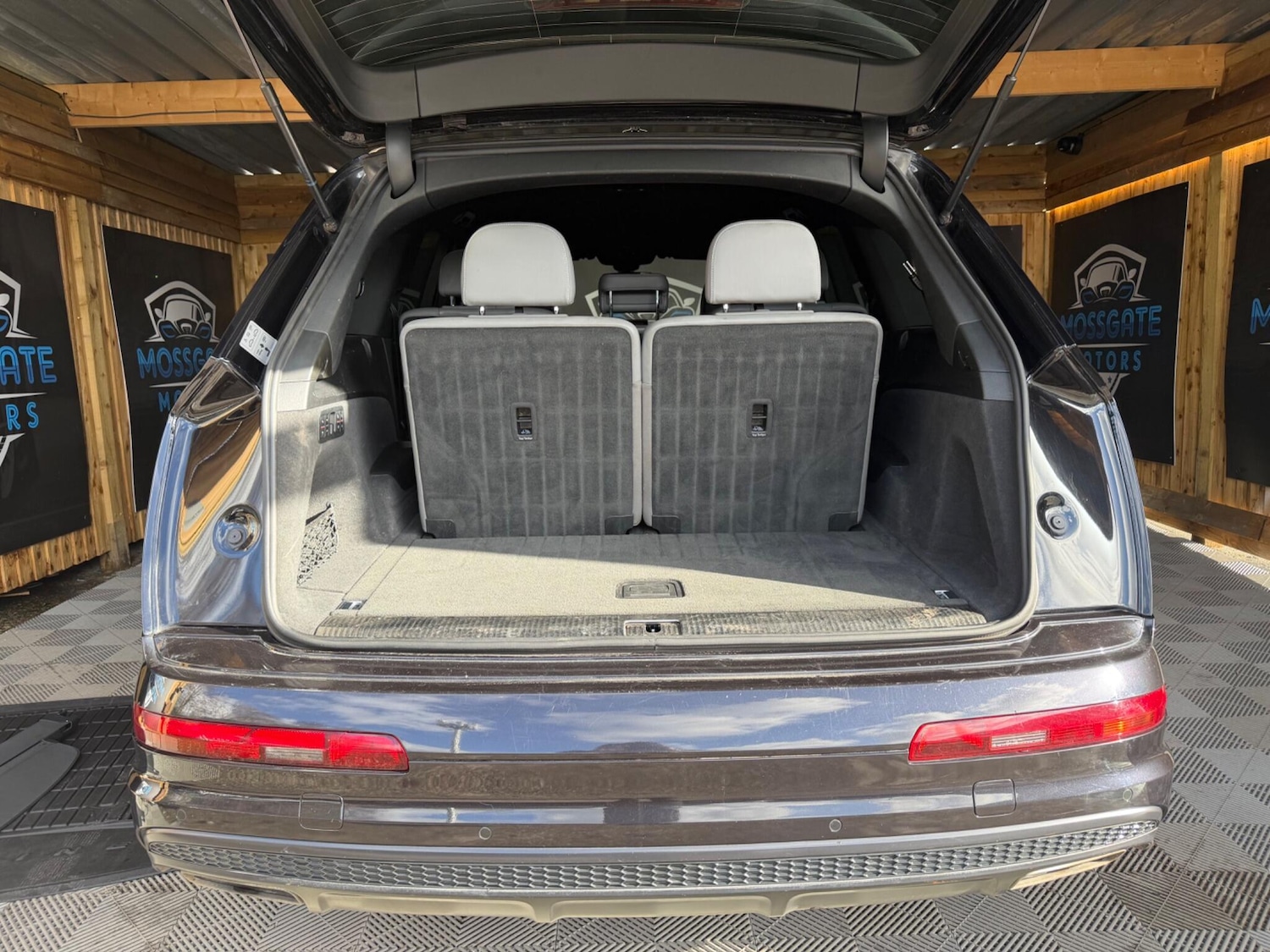 Used Audi Q7 for sale - 78220369: Photo 33