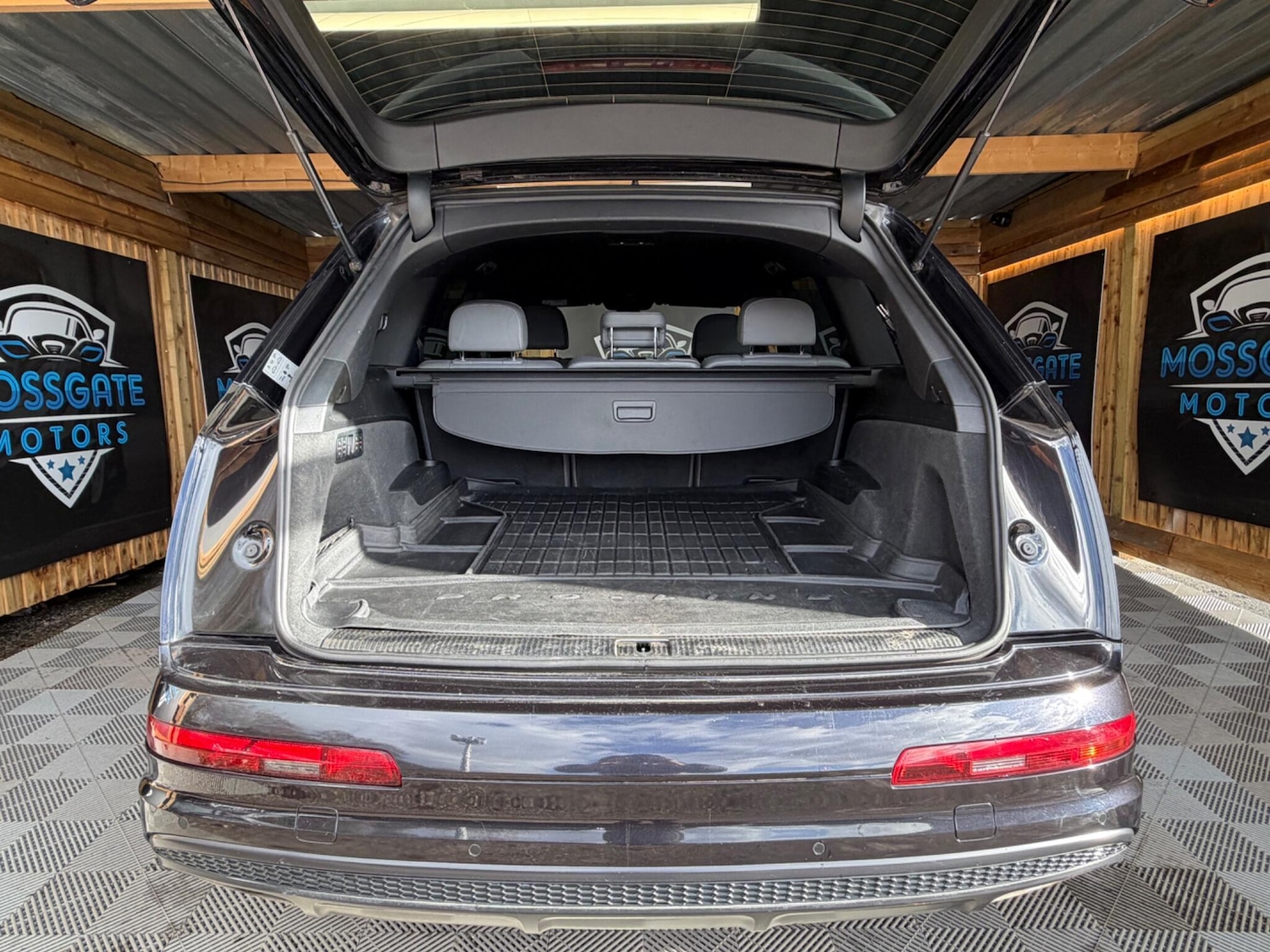 Used Audi Q7 for sale - 78220369: Photo 34