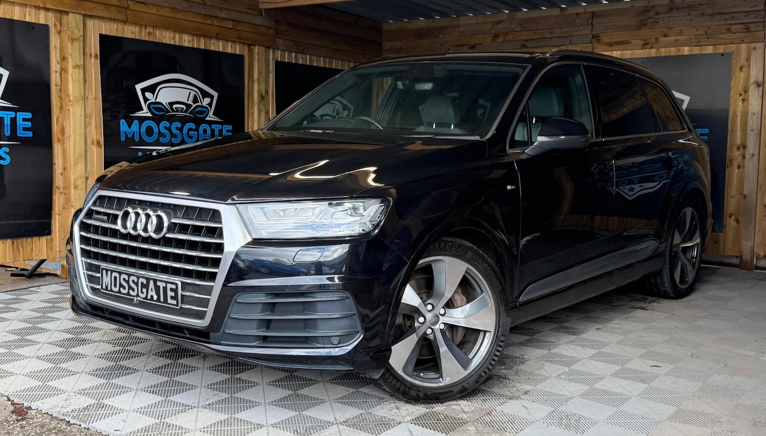 Used Audi Q7 for sale - 78220369: Photo 4