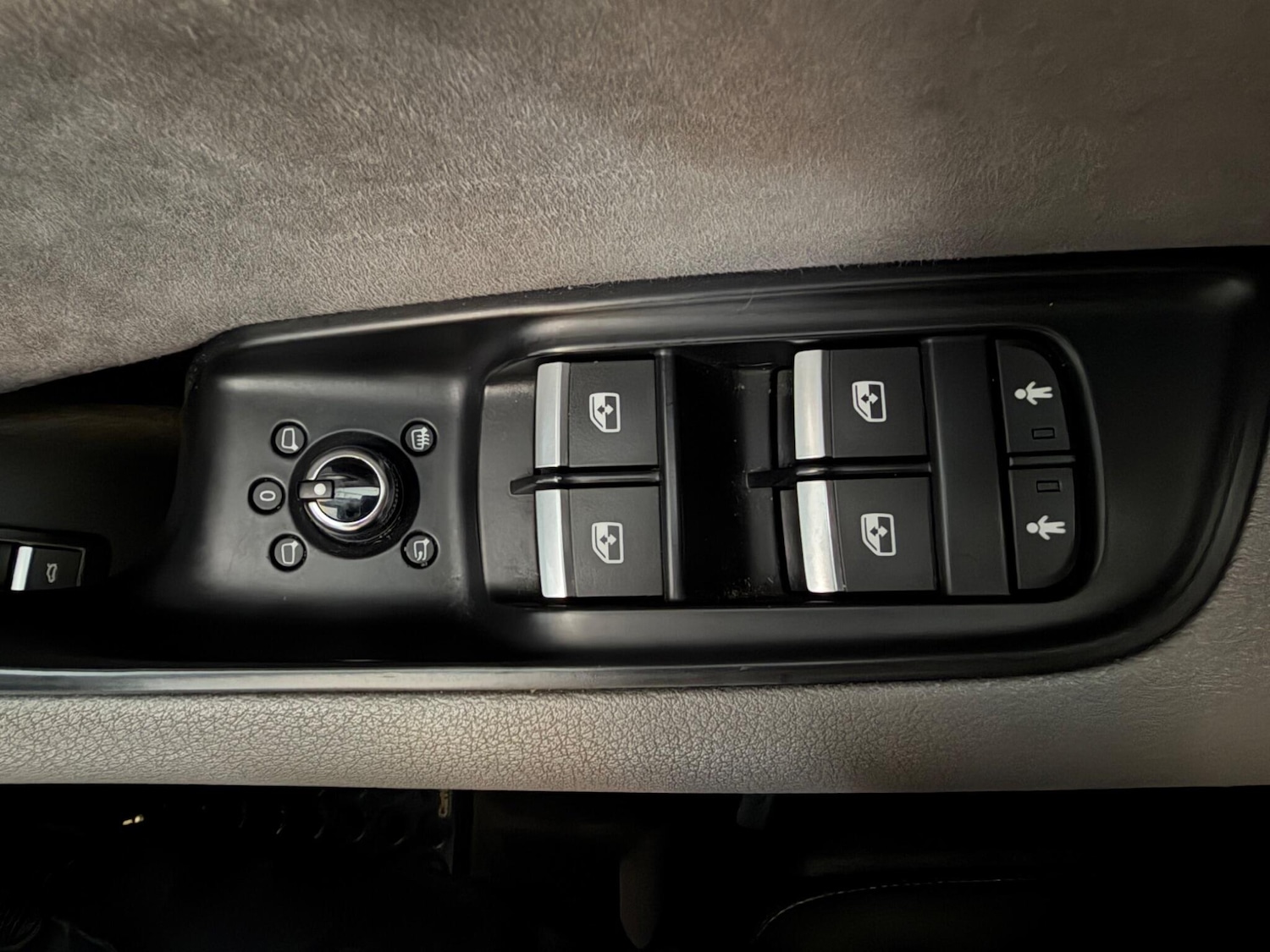 Used Audi Q7 for sale - 78220369: Photo 46