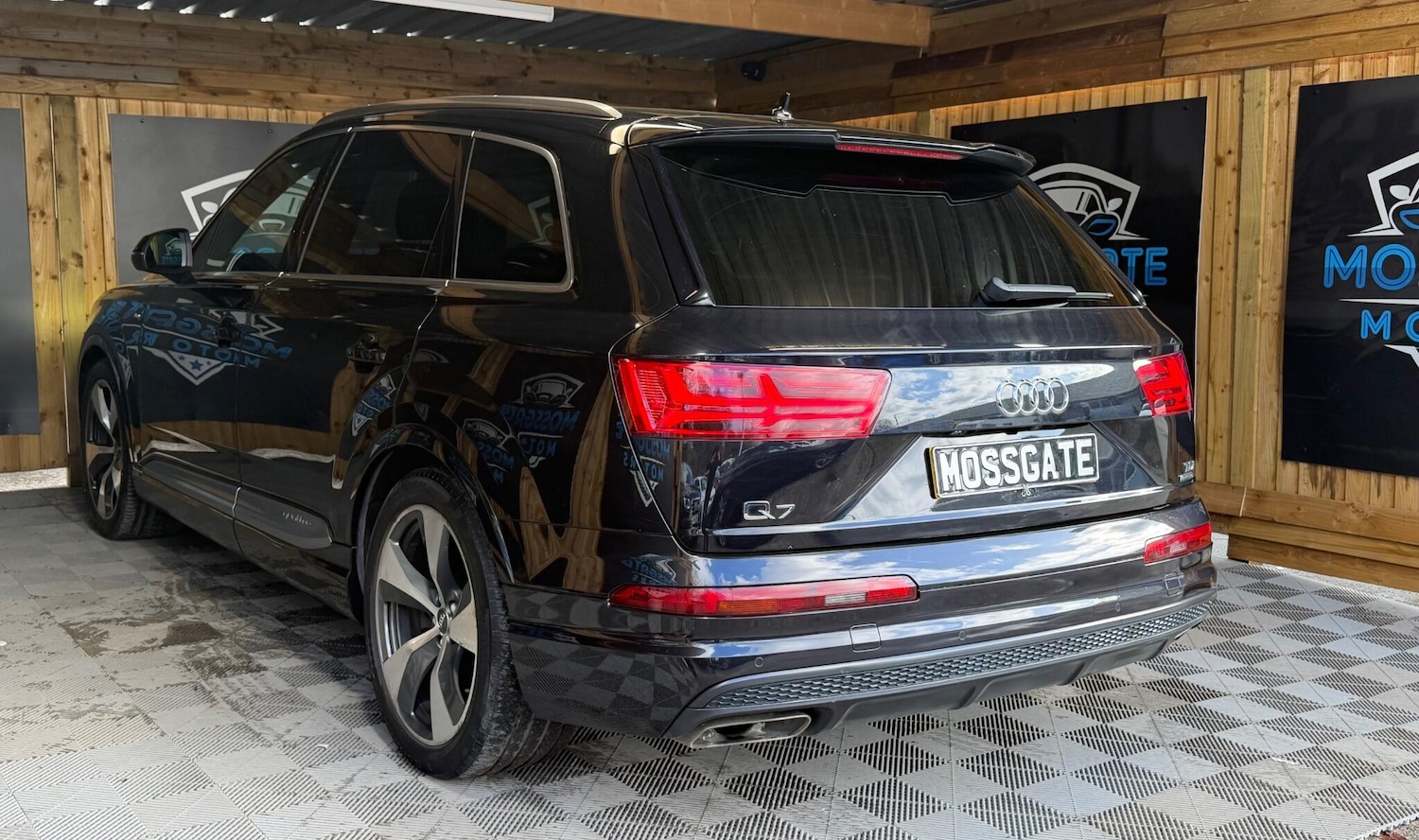 Used Audi Q7 for sale - 78220369: Photo 5