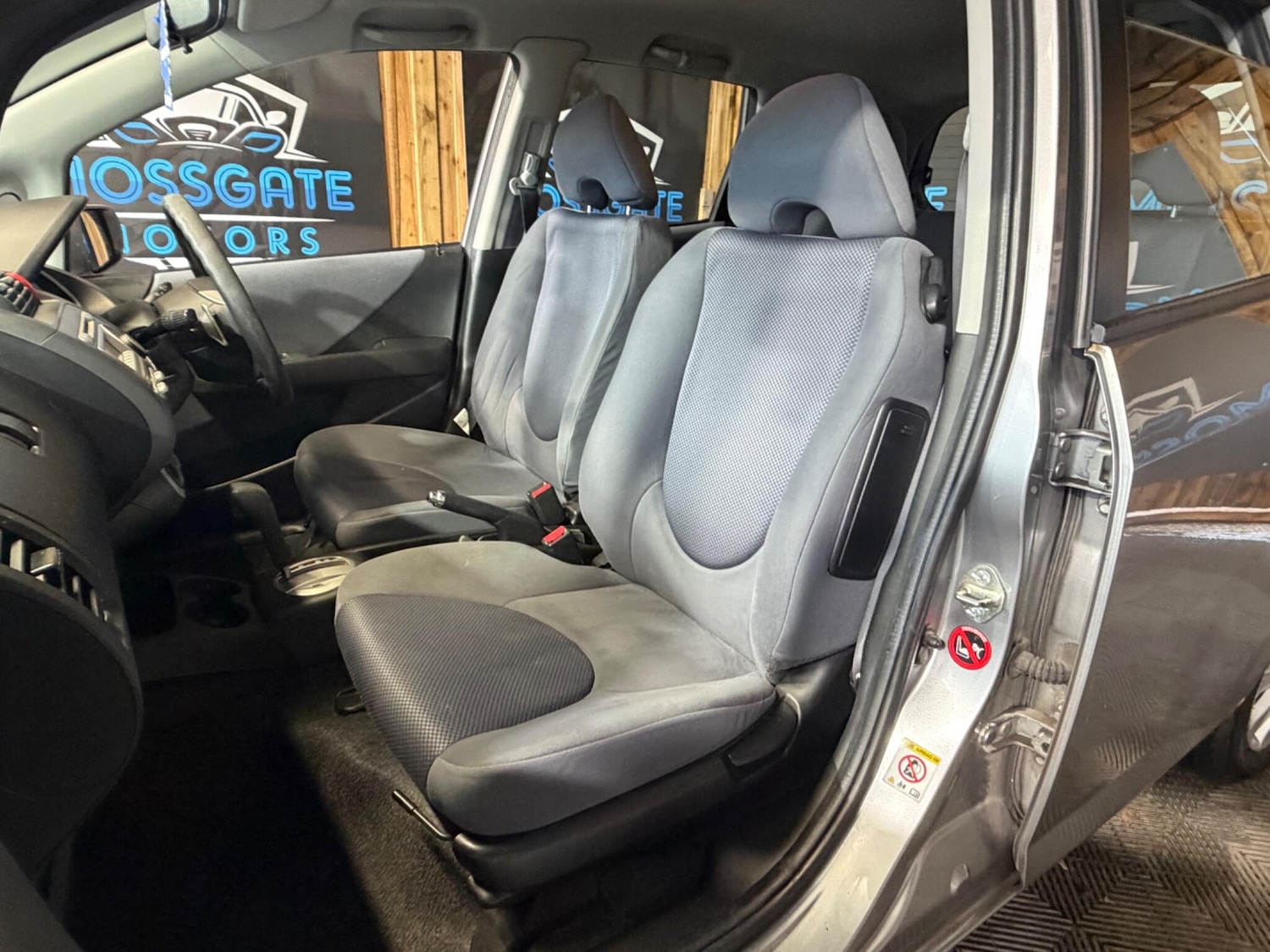 Used Honda Jazz 2007 for sale - 77683697: Photo 24