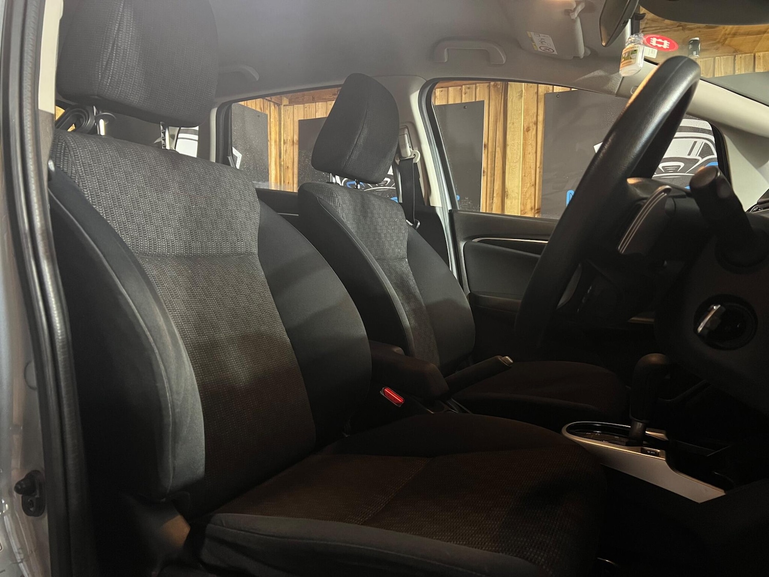 Used Honda Jazz 2015 for sale - 76456833: Photo 14