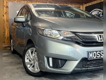 Used Honda Jazz 2015 for sale - 76456833: Photo