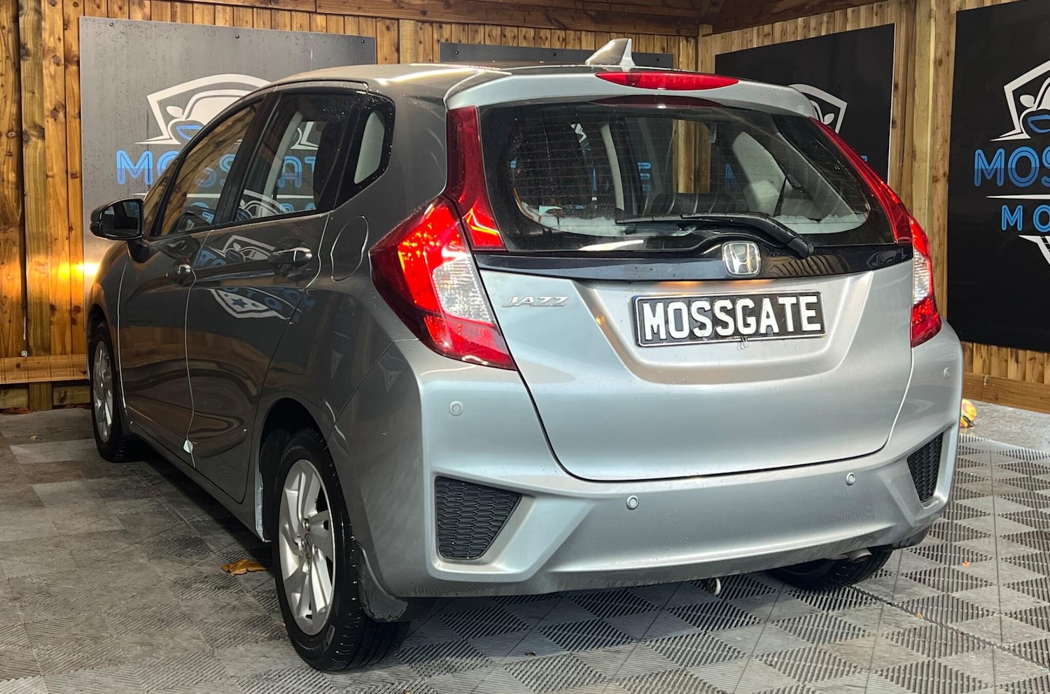 Used Honda Jazz 2015 for sale - 76456833: Photo 8