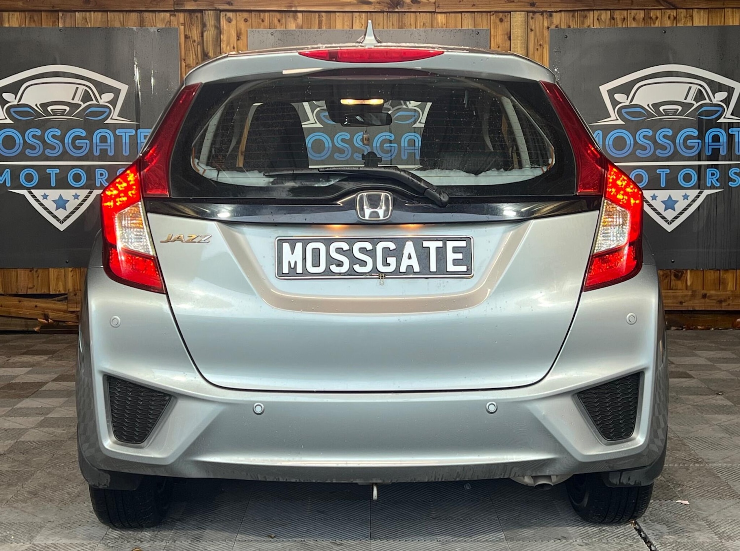 Used Honda Jazz 2015 for sale - 76456833: Photo 9