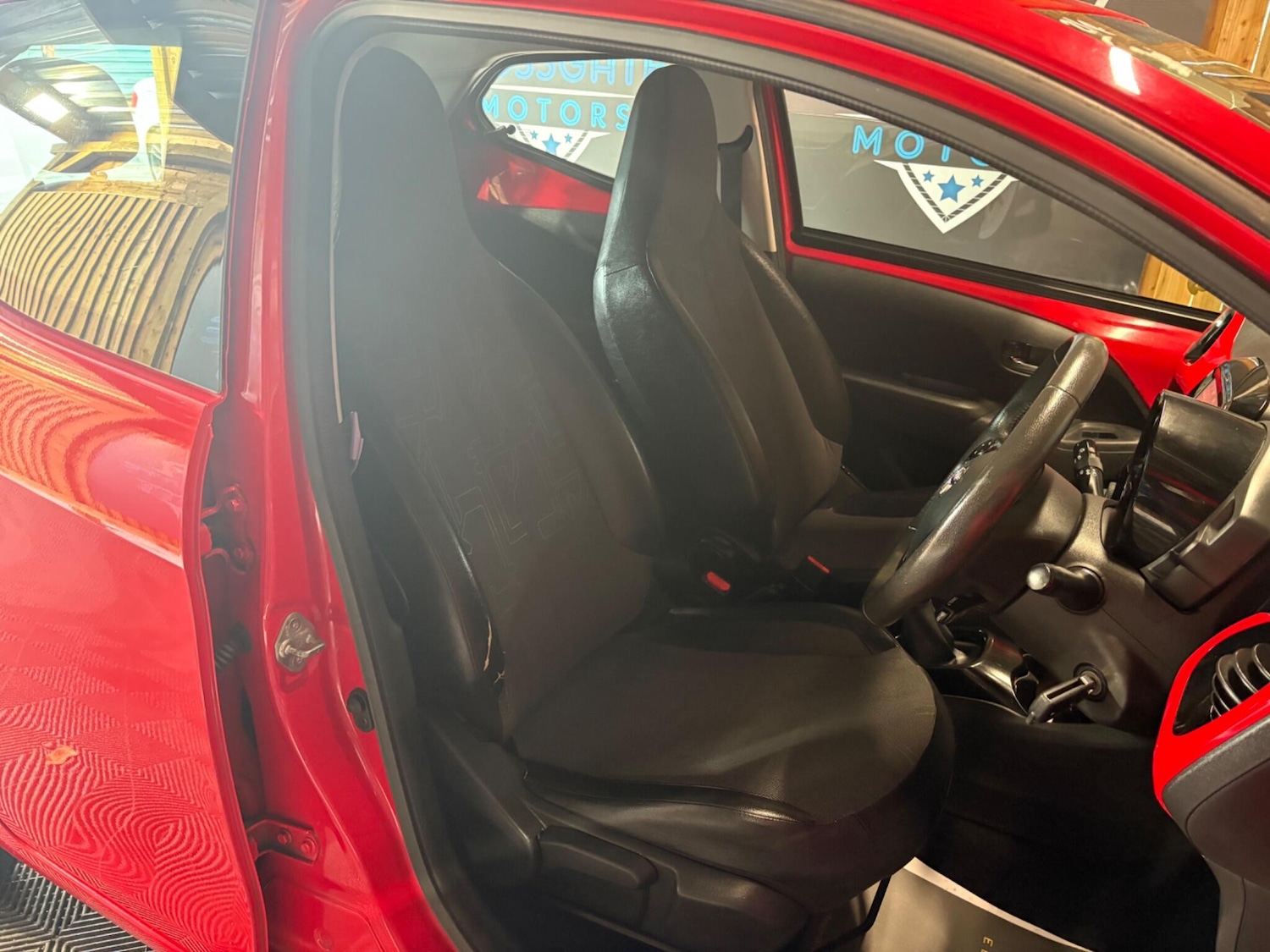 Used Toyota AYGO 2015 for sale - 76001833: Photo 13