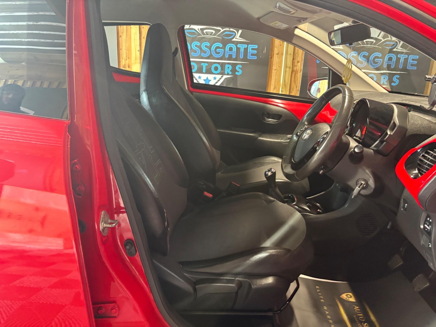 Used Toyota AYGO 2015 for sale - 76001833: Photo 14