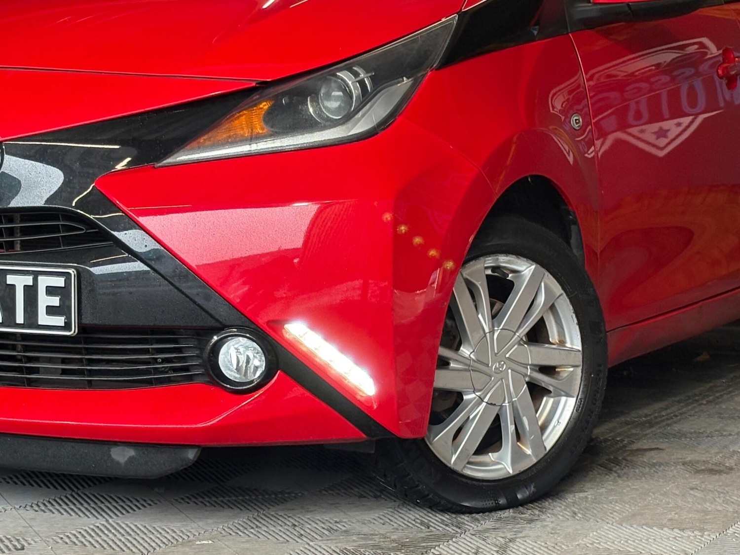 Used Toyota AYGO 2015 for sale - 76001833: Photo 6