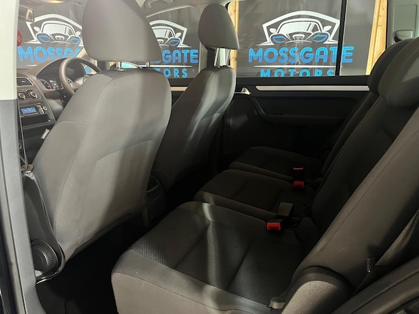 Used Volkswagen Touran 2011 for sale - 75246486: Photo 31