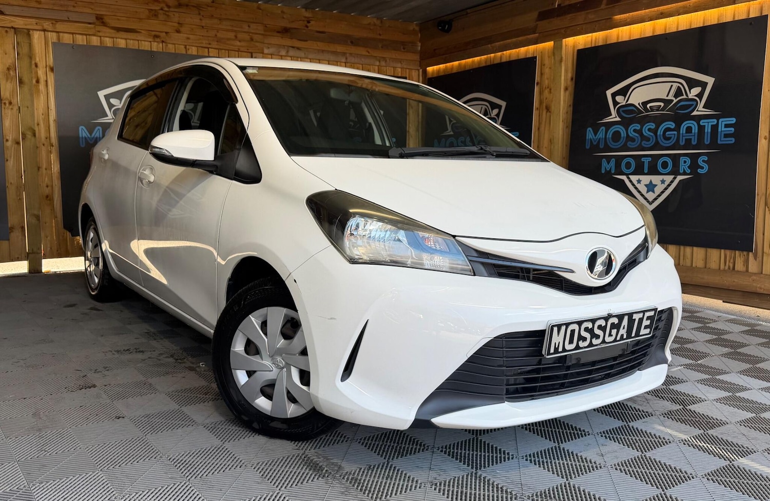 Used Toyota Vitz 2025 for sale - 78171536: Photo 1