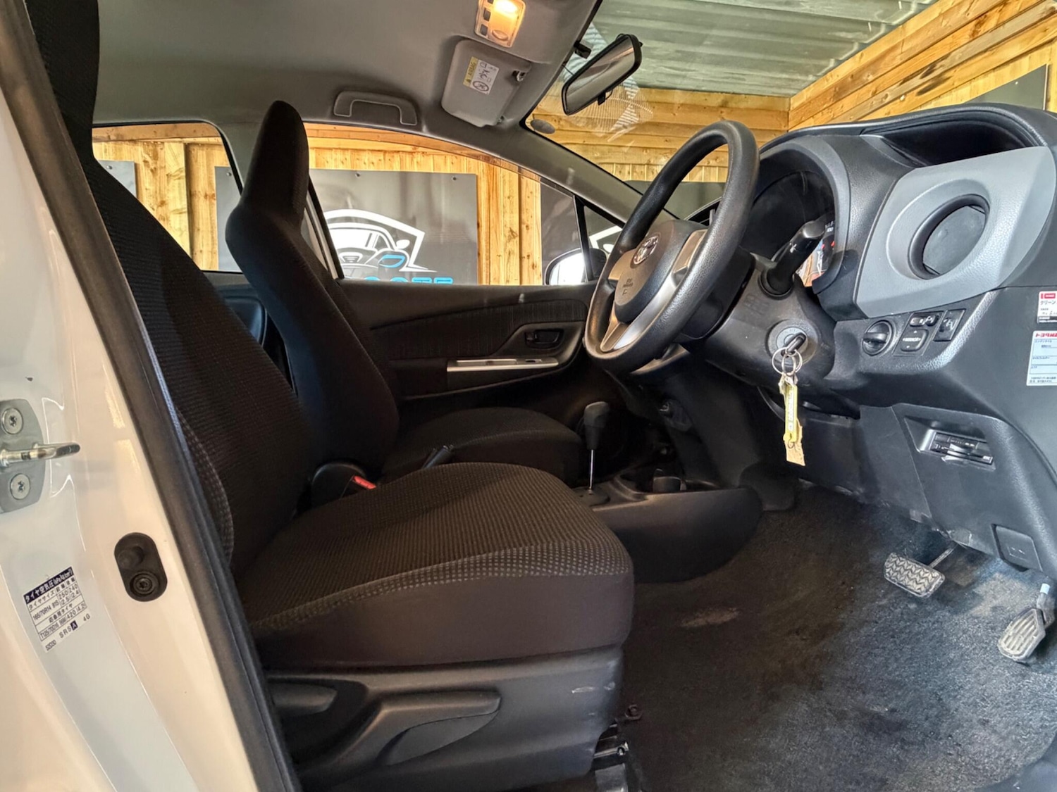 Used Toyota Vitz 2025 for sale - 78171536: Photo 16