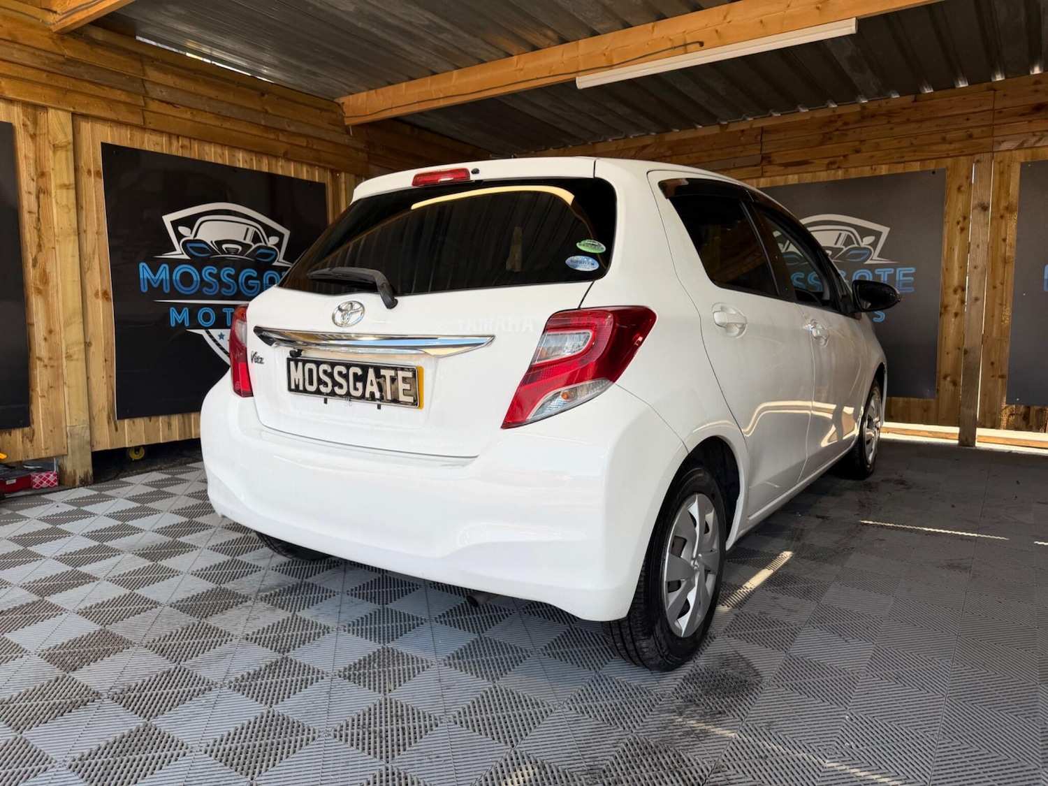 Used Toyota Vitz 2025 for sale - 78171536: Photo 8