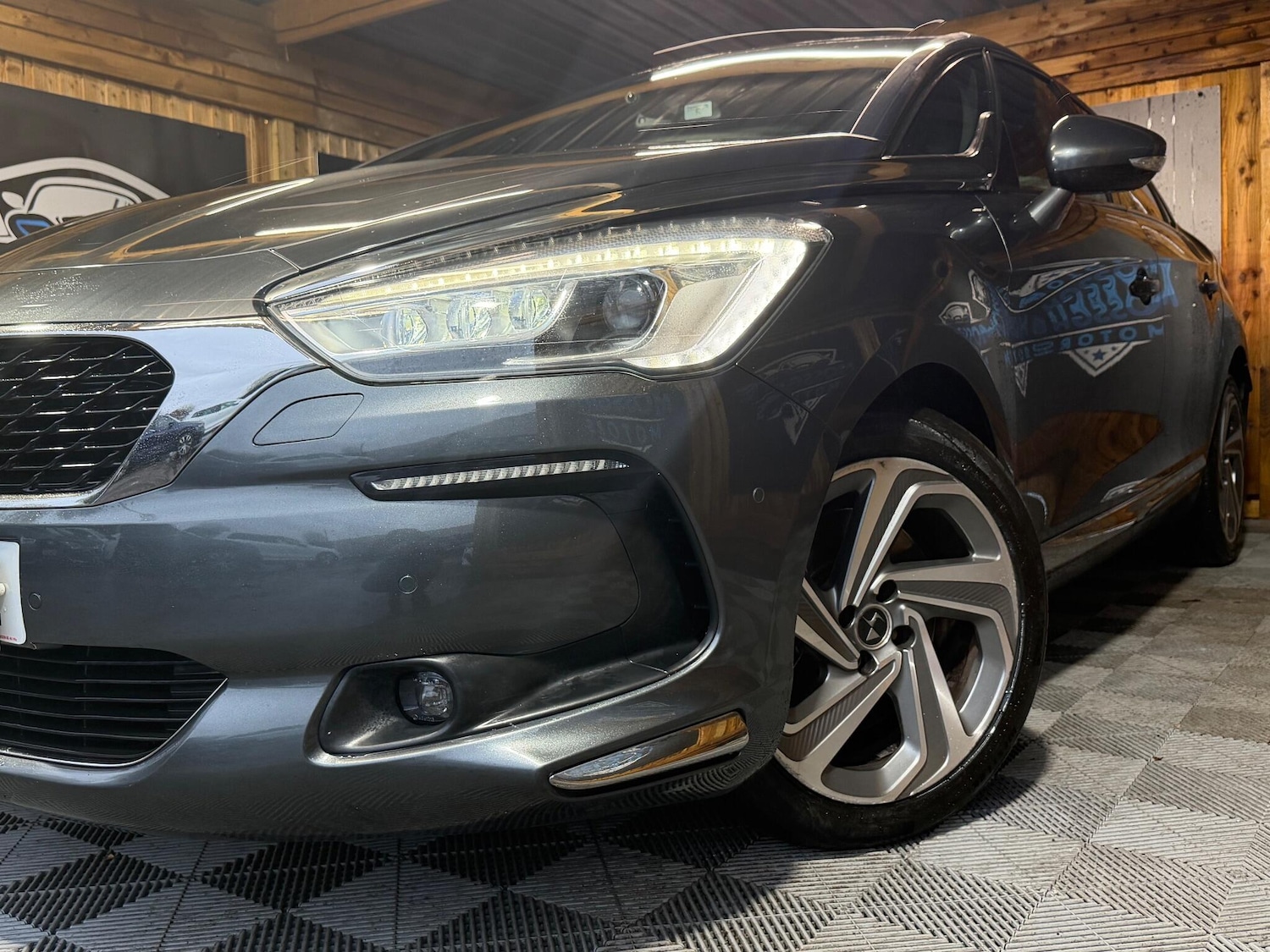 Used DS Automobiles DS 5 2016 for sale - 76865310: Photo 5