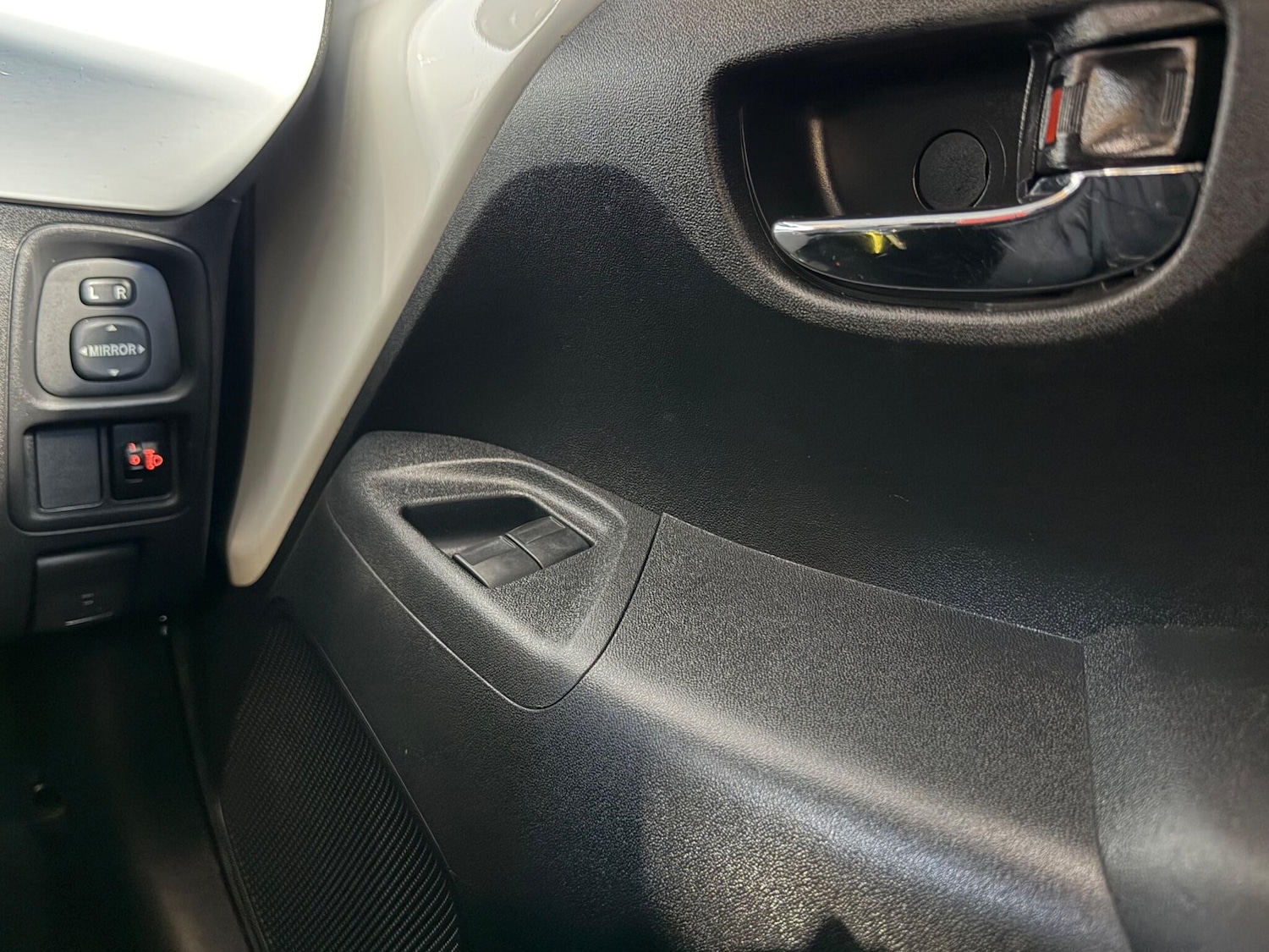 Used Toyota AYGO 2018 for sale - 77015337: Photo 23