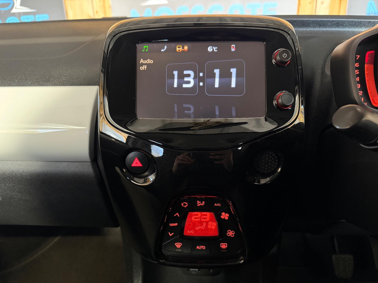 Used Toyota AYGO 2018 for sale - 77015337: Photo 29