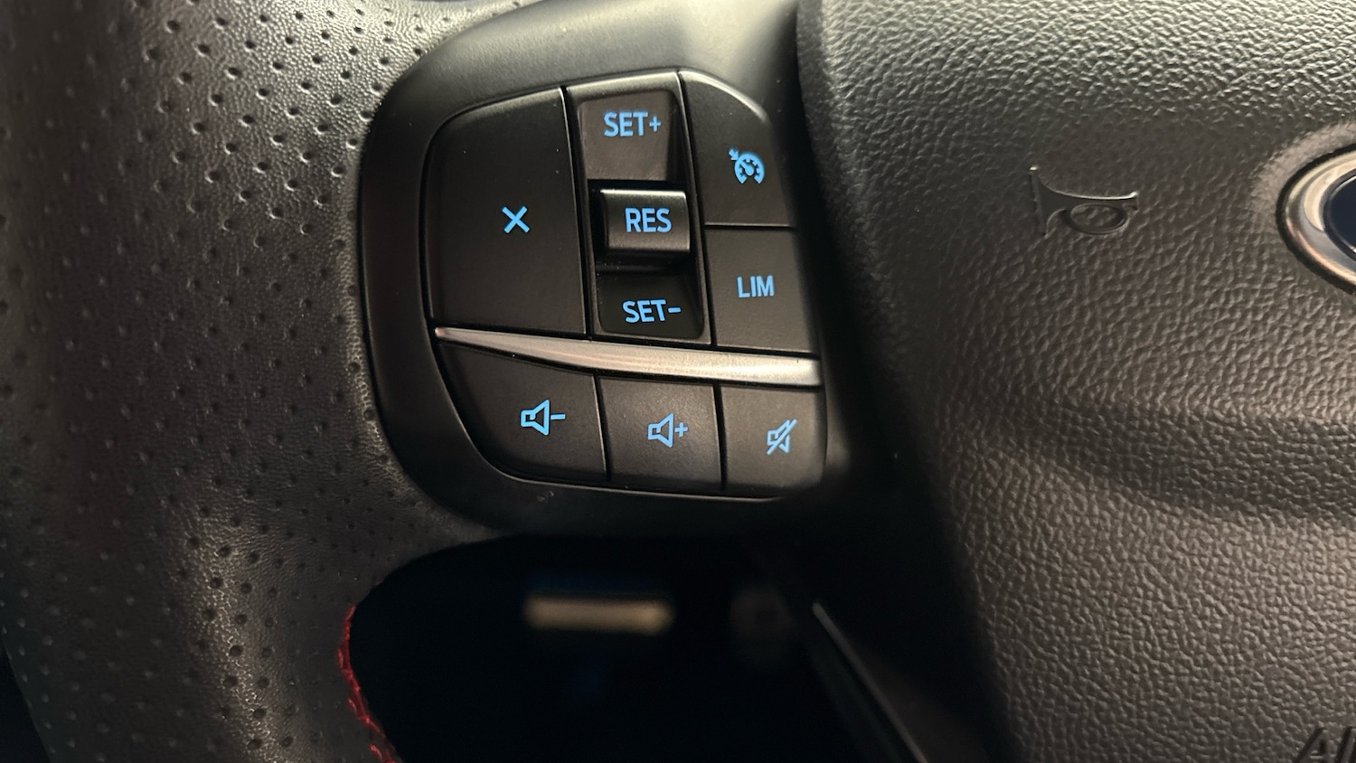 Used Ford Kuga 2022 for sale - 76404435: Photo 30