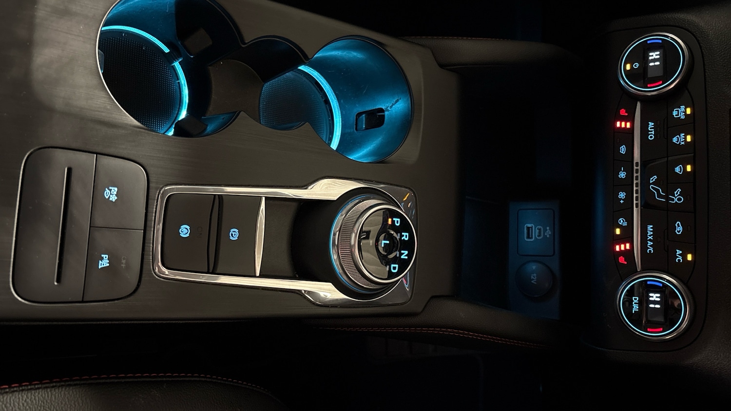 Used Ford Kuga 2022 for sale - 76404435: Photo 45