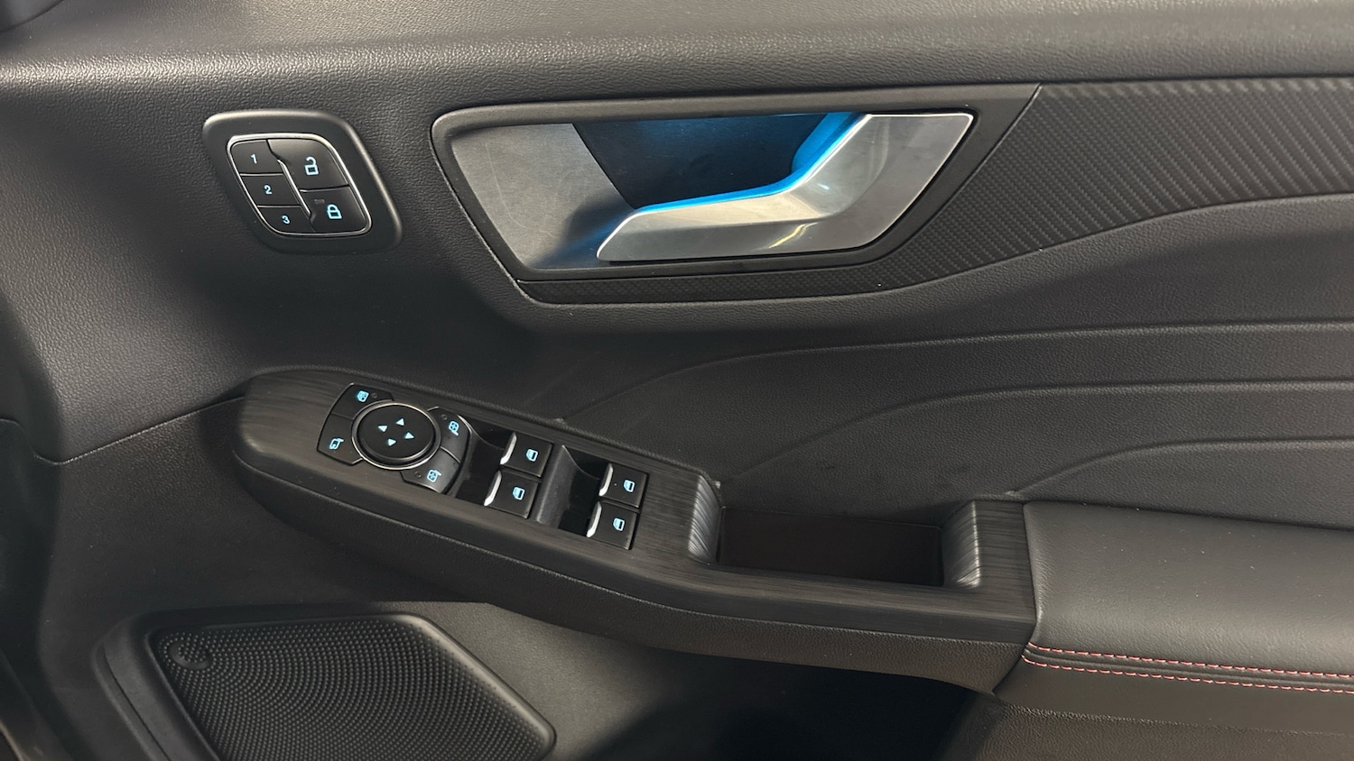 Used Ford Kuga 2025 for sale - 76833997: Photo 26