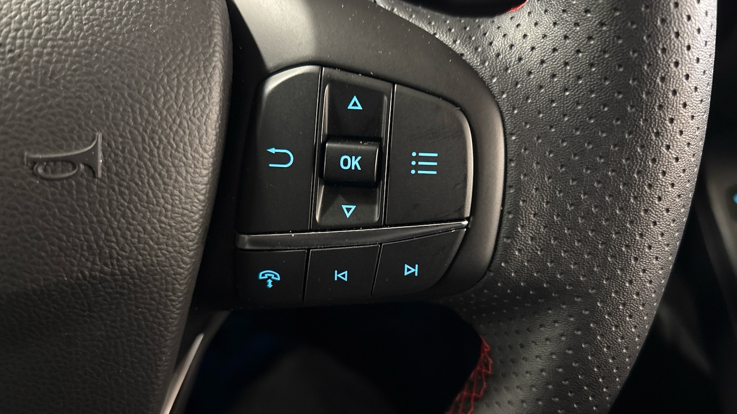 Used Ford Kuga 2025 for sale - 76833997: Photo 30