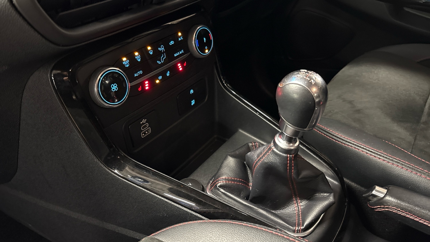 Used Ford Ecosport 2023 for sale - 76877788: Photo 13