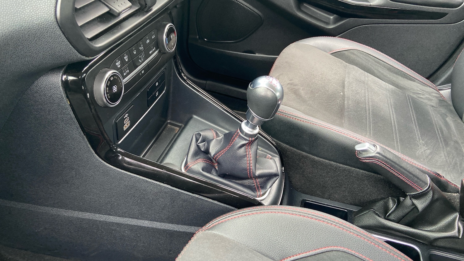 Used Ford Ecosport 2022 for sale - 76427811: Photo 13