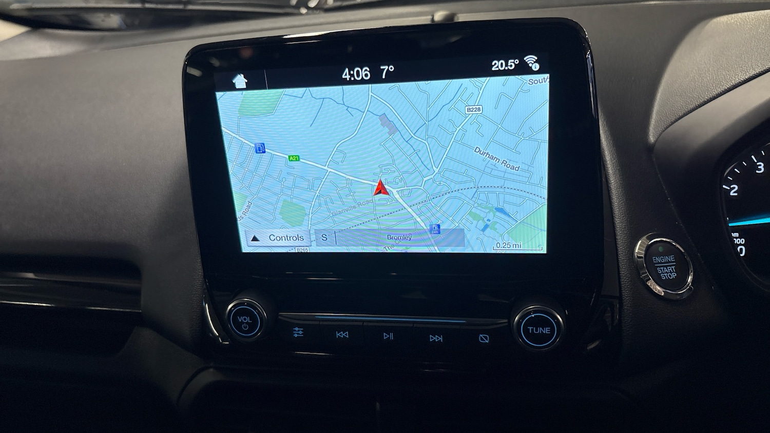 Used Ford Ecosport 2018 for sale - 76709976: Photo 12