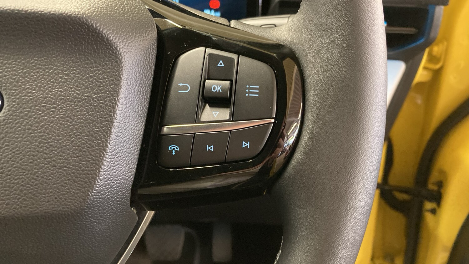 Used Ford Puma 2025 for sale - 76904834: Photo 32