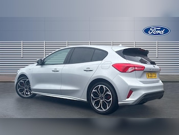 Used Ford Focus 2020 for sale - 75470165: Photo