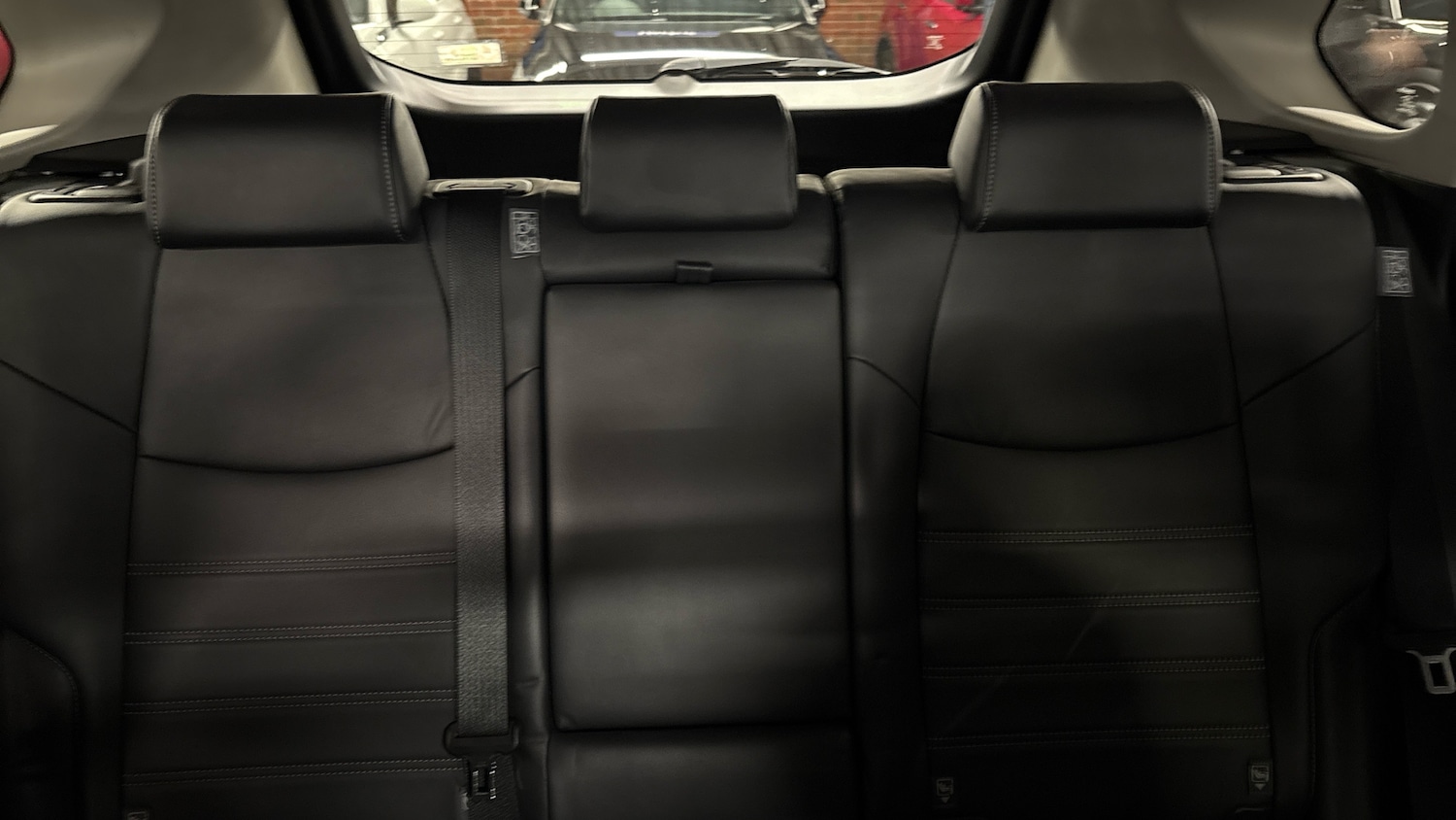 Used Toyota RAV4 2019 for sale - 76402302: Photo 15