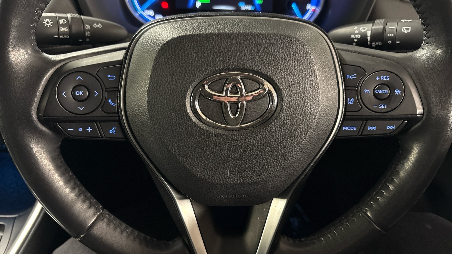 Used Toyota RAV4 2019 for sale - 76402302: Photo 30